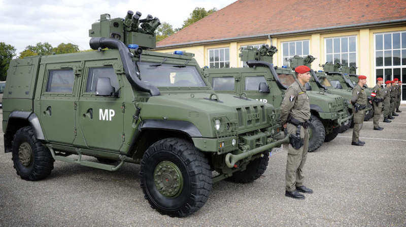 austrian army lince lynx lmv vtlm esercito military police husar