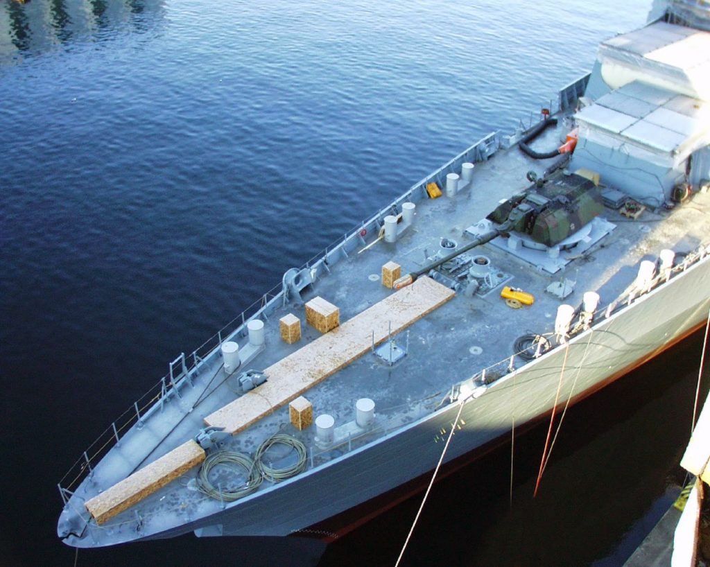 hamburg fregata frigate monarc system artillery gun module