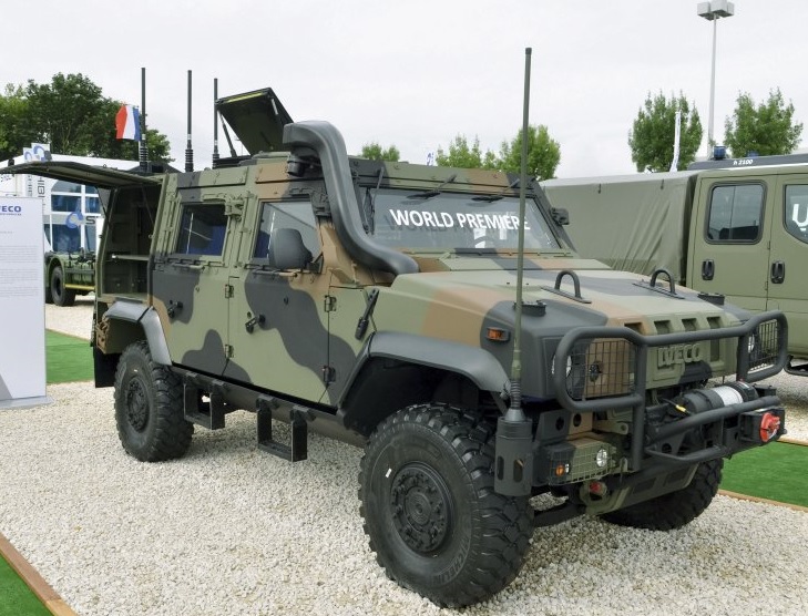 iveco lince 2 lmv2 eurosatory 2016 