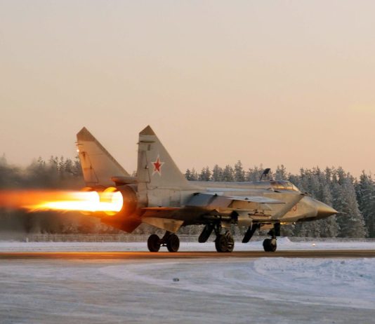 Come funziona il Motore a Reazione mig 31 aeronautica militare russa russia russian air force