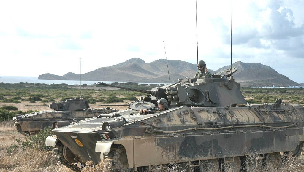 Iveco dardo vcc-80 esercito italiano italian army IFV