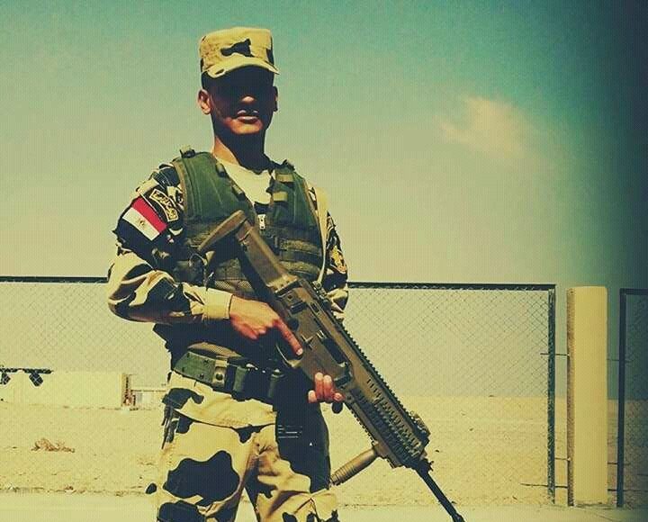 soldati egiziani con beretta ARX160