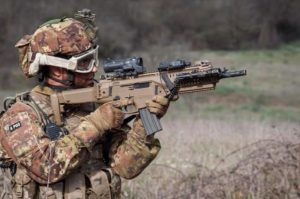 arx 160 arx160a1 arx160a2 arx160a3 beretta esercito italiano marina militare aeronautica militare arma fucile assalto assault rifle