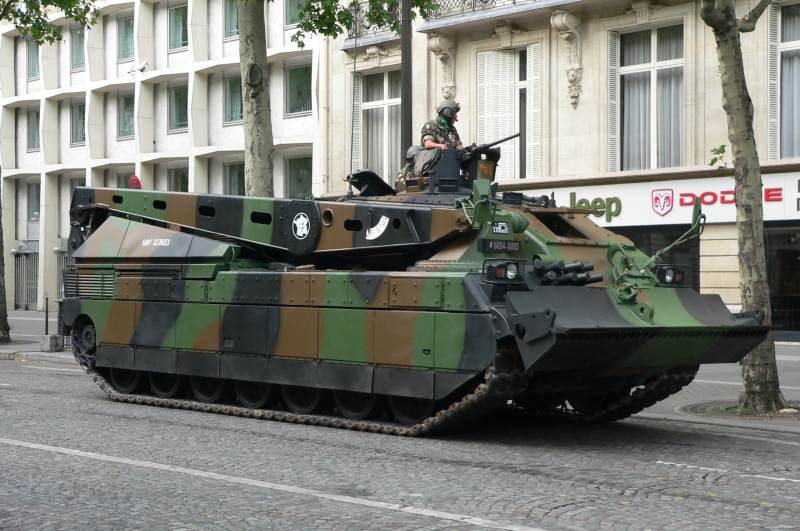 ARV leclerc armored recovery vehicle dng dcl