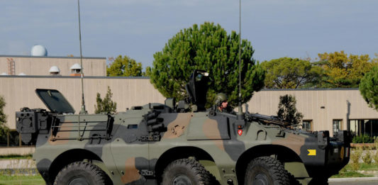 VBL Puma iveco 4x4 6x6 puma vbl veicolo blindato leggero esercito italiano blindato mezzo