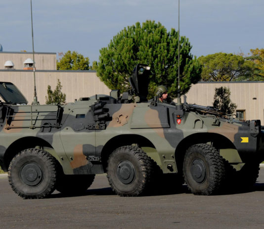 VBL Puma iveco 4x4 6x6 puma vbl veicolo blindato leggero esercito italiano blindato mezzo