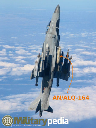 pod ecm analq-164 marina militare portaerei cavour harrier av8b