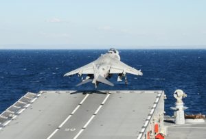 marina militare portaerei cavour av8b harrier decollo stol