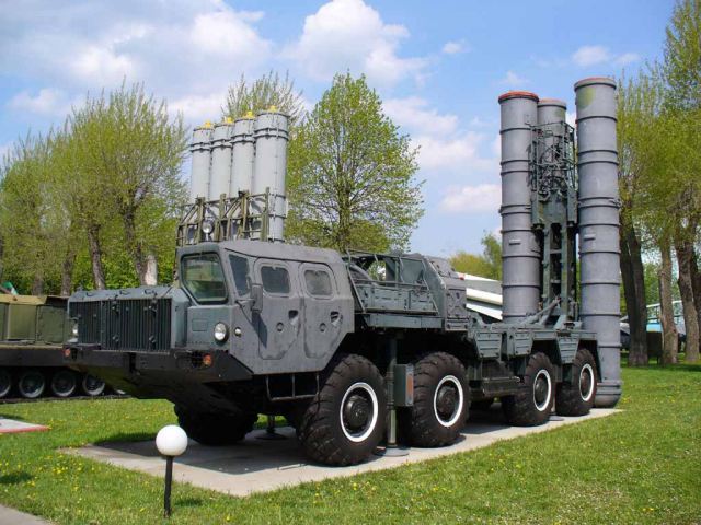 S-300PS C-300 mobile system self-propelled 